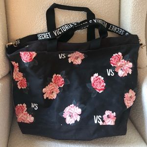 Victoria’s Secret Duffle Bag